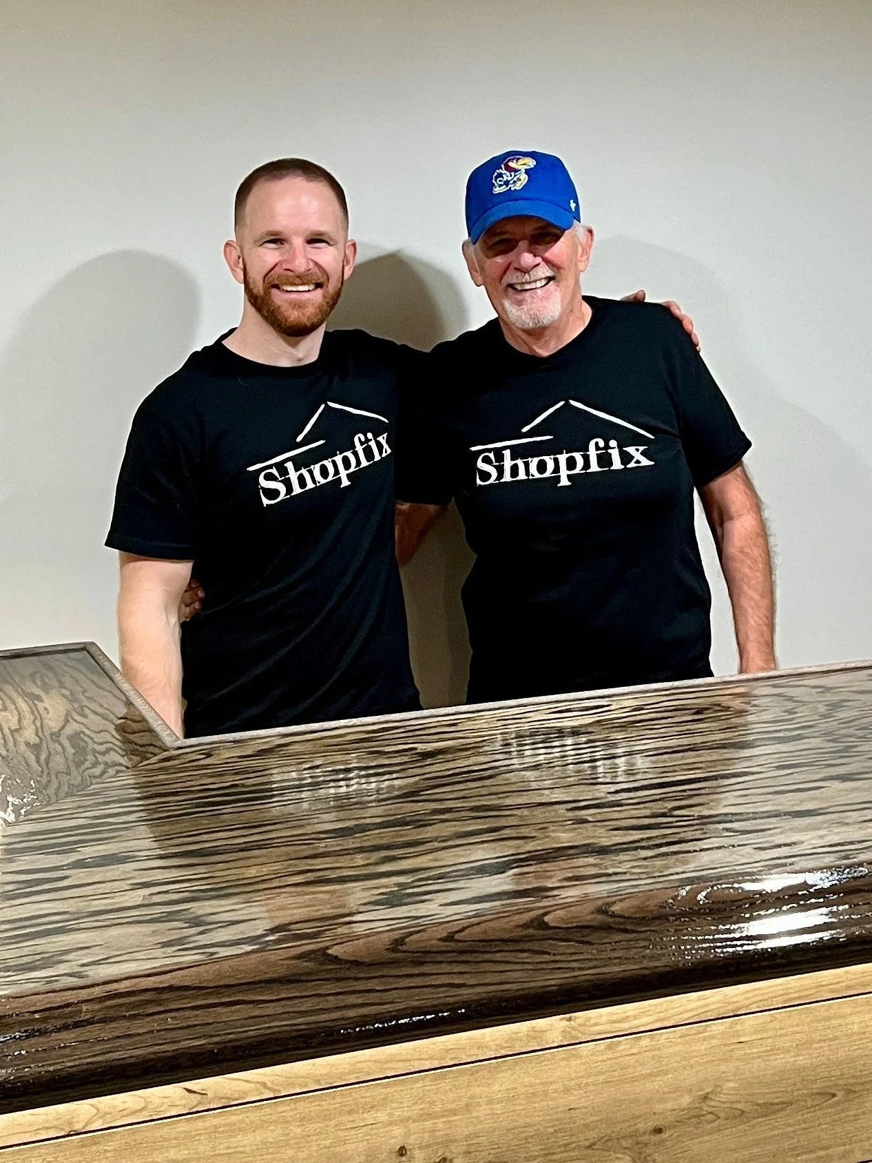 Shopfix Legacy Whiteout – The Premium Big Logo Tee - T-Shirt