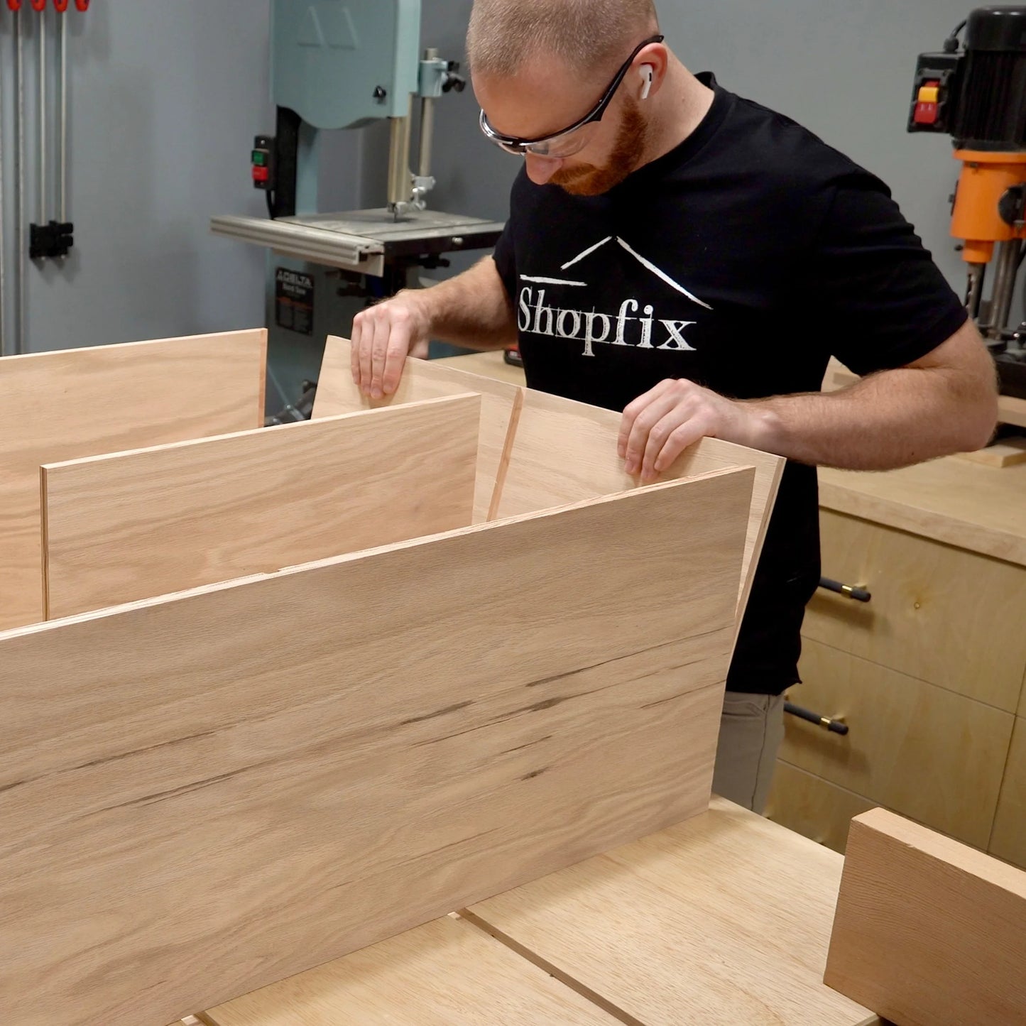 Shopfix Legacy Whiteout – The Premium Big Logo Tee - T-Shirt