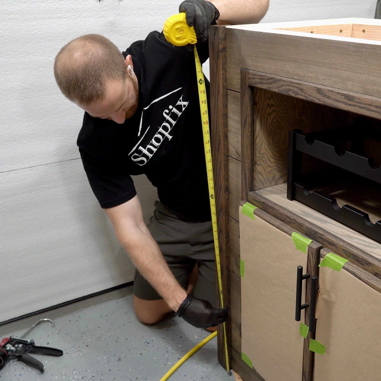 Shopfix Legacy Whiteout – The Premium Big Logo Tee - T-Shirt